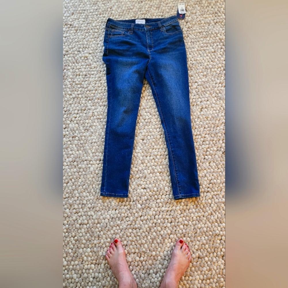 Crown and Ivy Pants